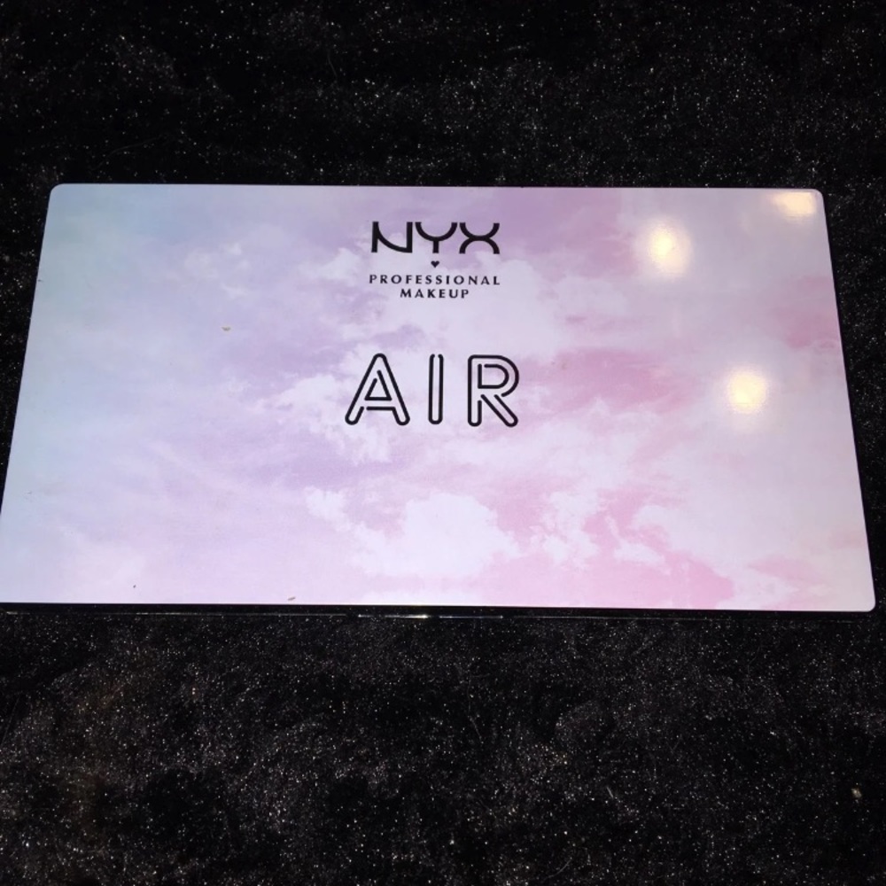 🔺sold🔻Nyx | in your element: Air
